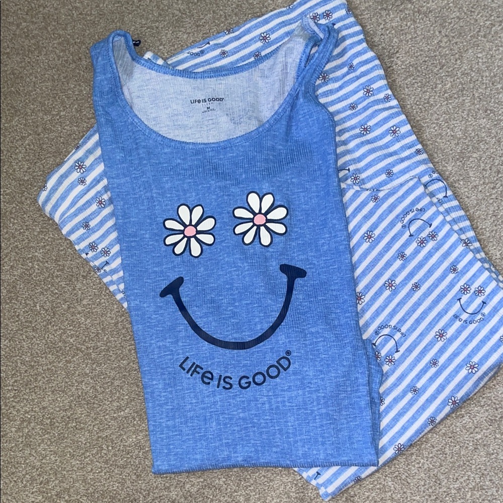 Life Is Good Blue Daisy Smile Tank Top Pajama Set